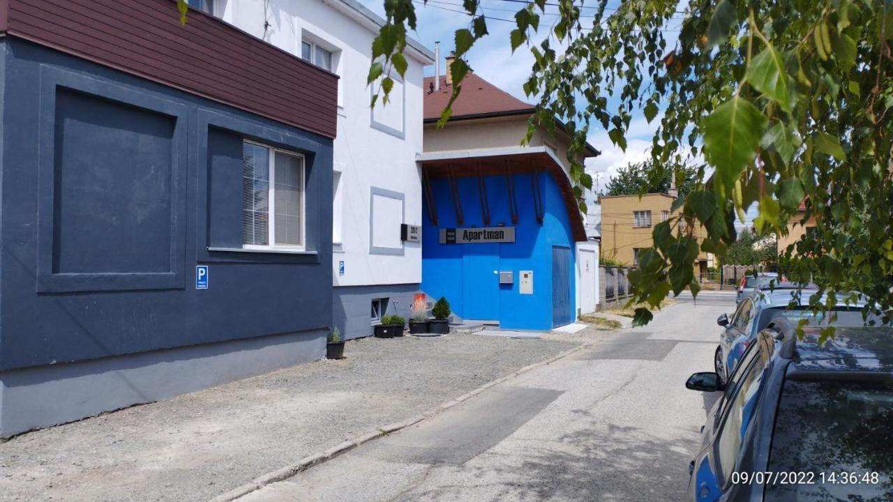 Apartman Tomas Lägenhet Košice Exteriör bild