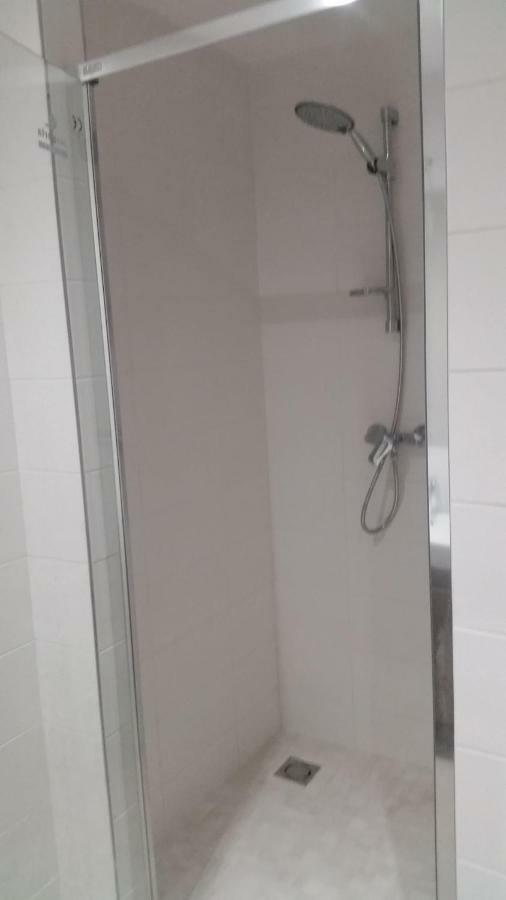Apartman Tomas Lägenhet Košice Exteriör bild