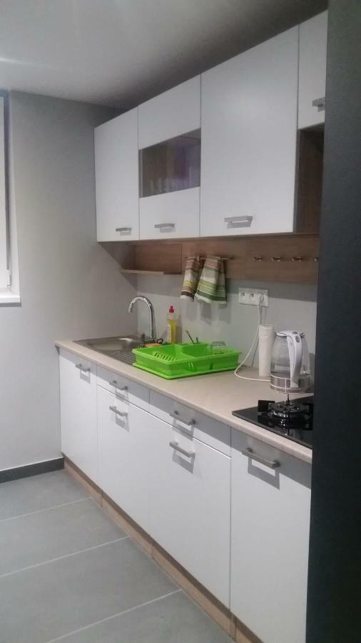 Apartman Tomas Lägenhet Košice Exteriör bild